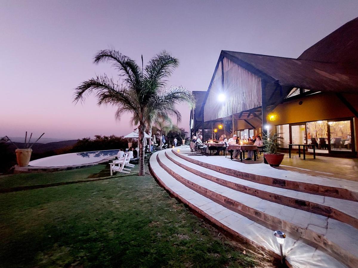 Opuwo Country Lodge Exterior foto