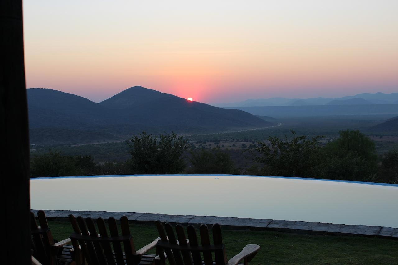Opuwo Country Lodge Exterior foto